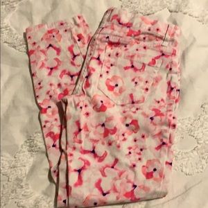 ⭐️The Children’s Place flowered pants⭐️